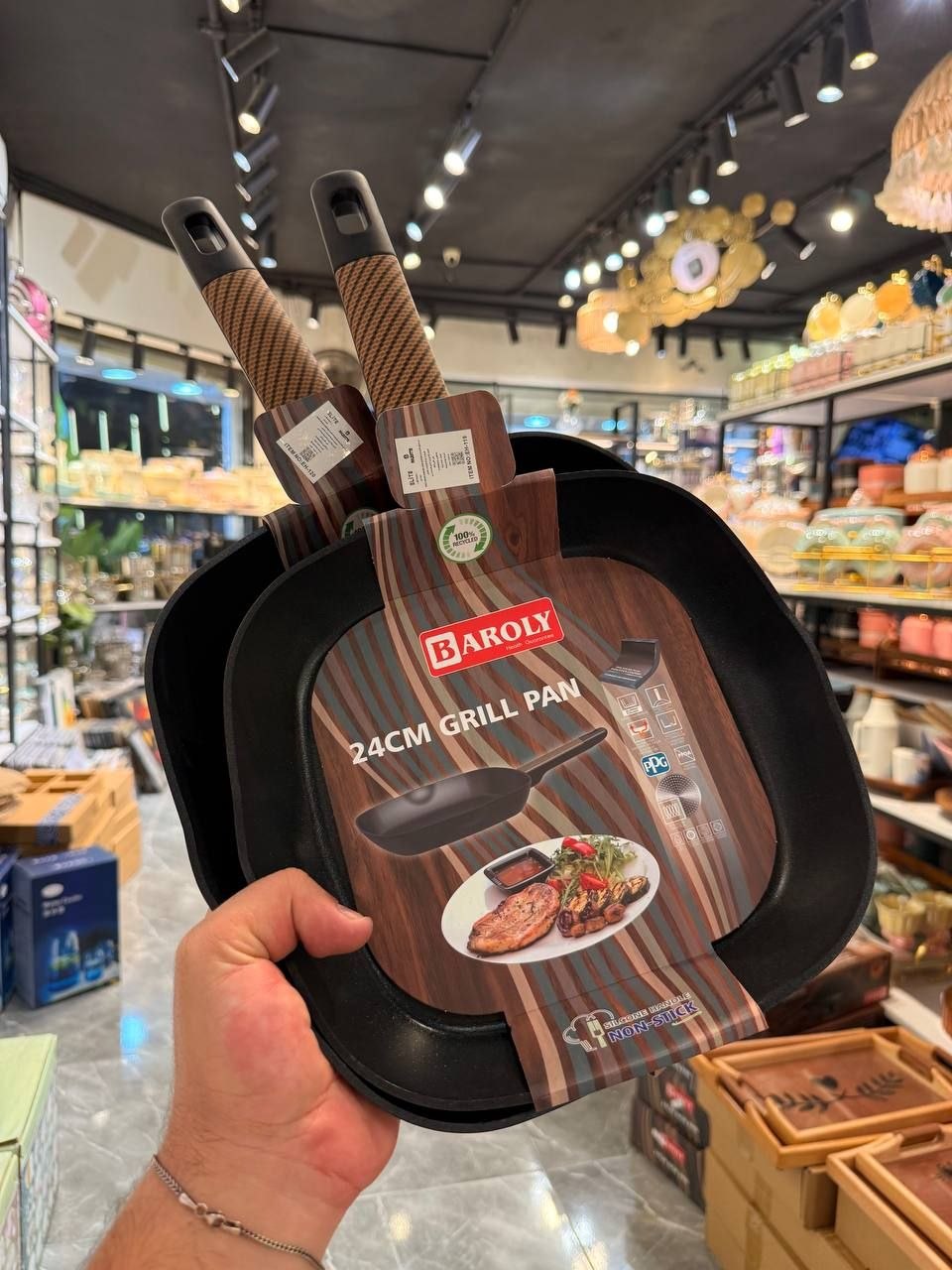 جريل تاتينيوم مربع